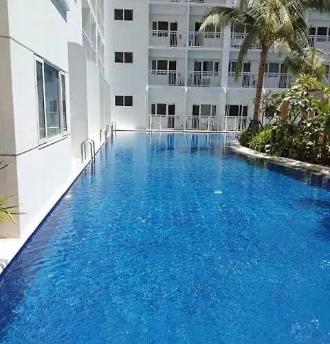 Apartment Shore D12 Near Airport- Sm Mall Of