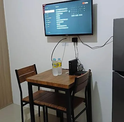 Apartment Shore D12 Near Airport- Sm Mall Of